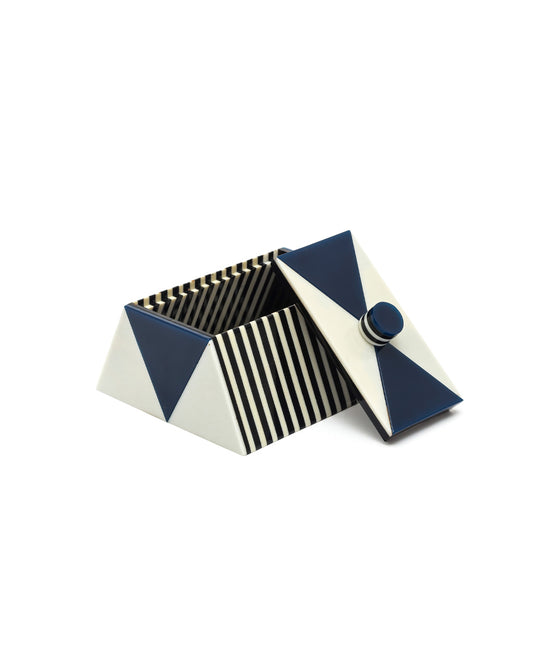 Algeria Triangle Box