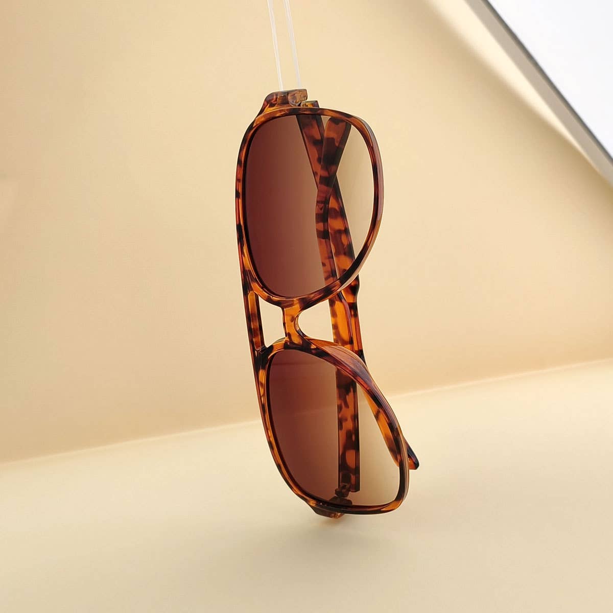 Square Aviator