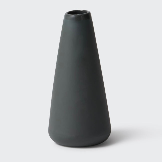 Porcelain Tear Vase Premium