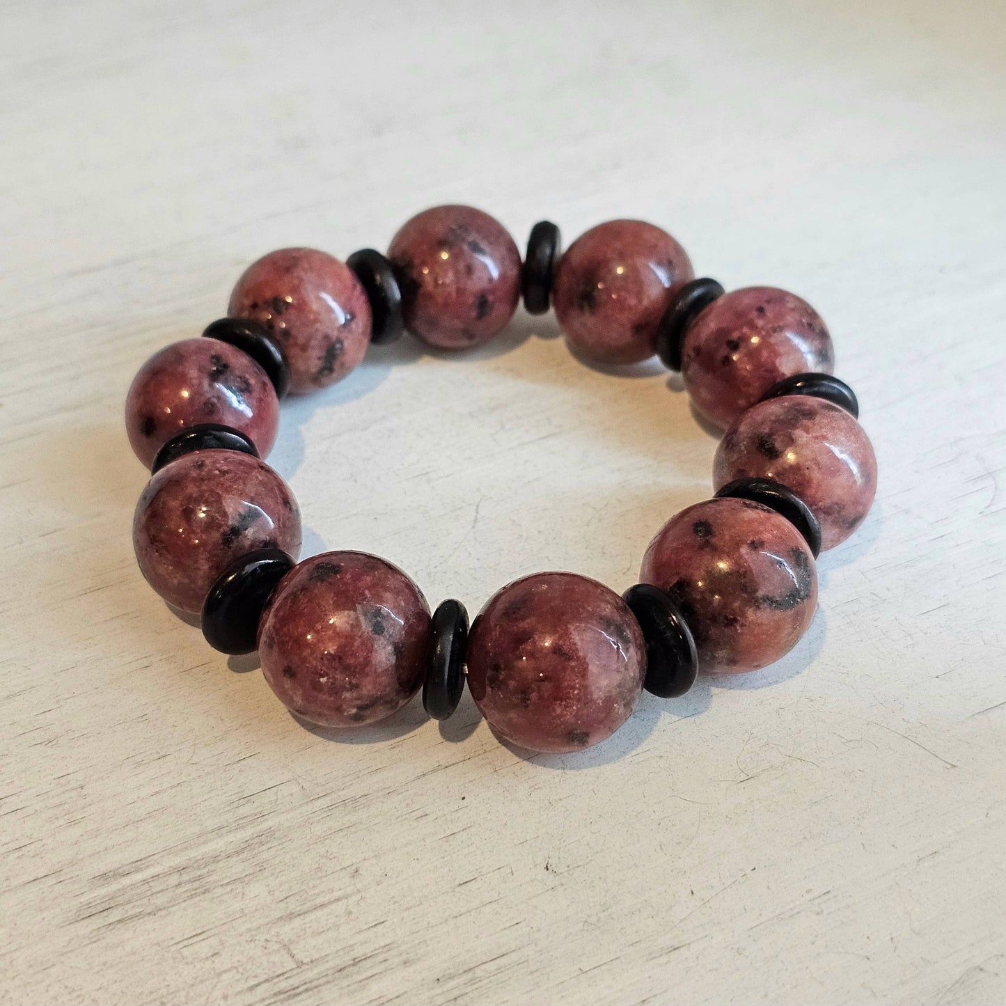 Stretch Bracelet - Chunky Kiwi Jasper & Bone