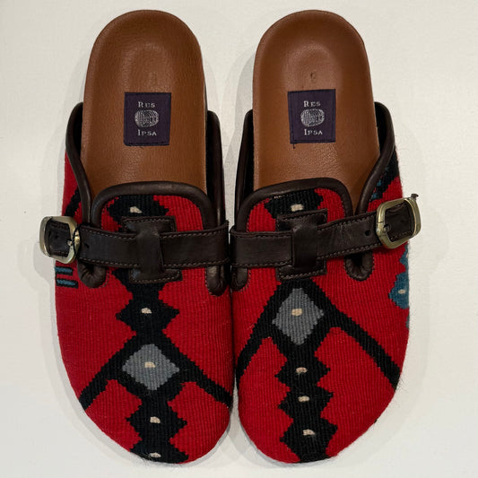 Kilim Clog