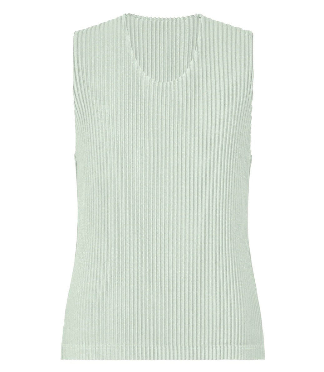 Sleveless Top