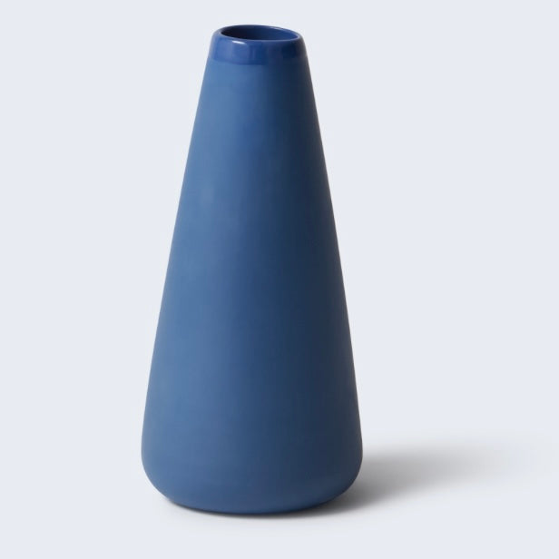 Porcelain Tear Vase Premium